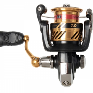 navijak Daiwa 20 Crossfire LT 2500