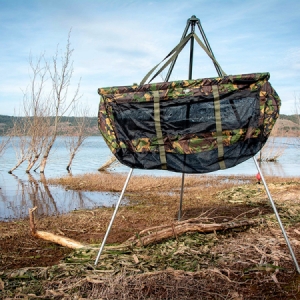 Sak na váženie a prechovávanie Giants Fishing Weigh Sling Luxury Camo